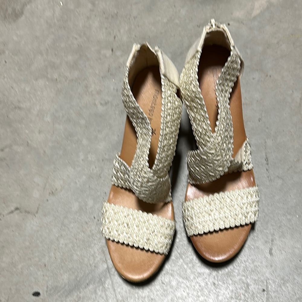 Montego Bay Wonens Wedge‎ Sandals / Size 7 / Box 28-9